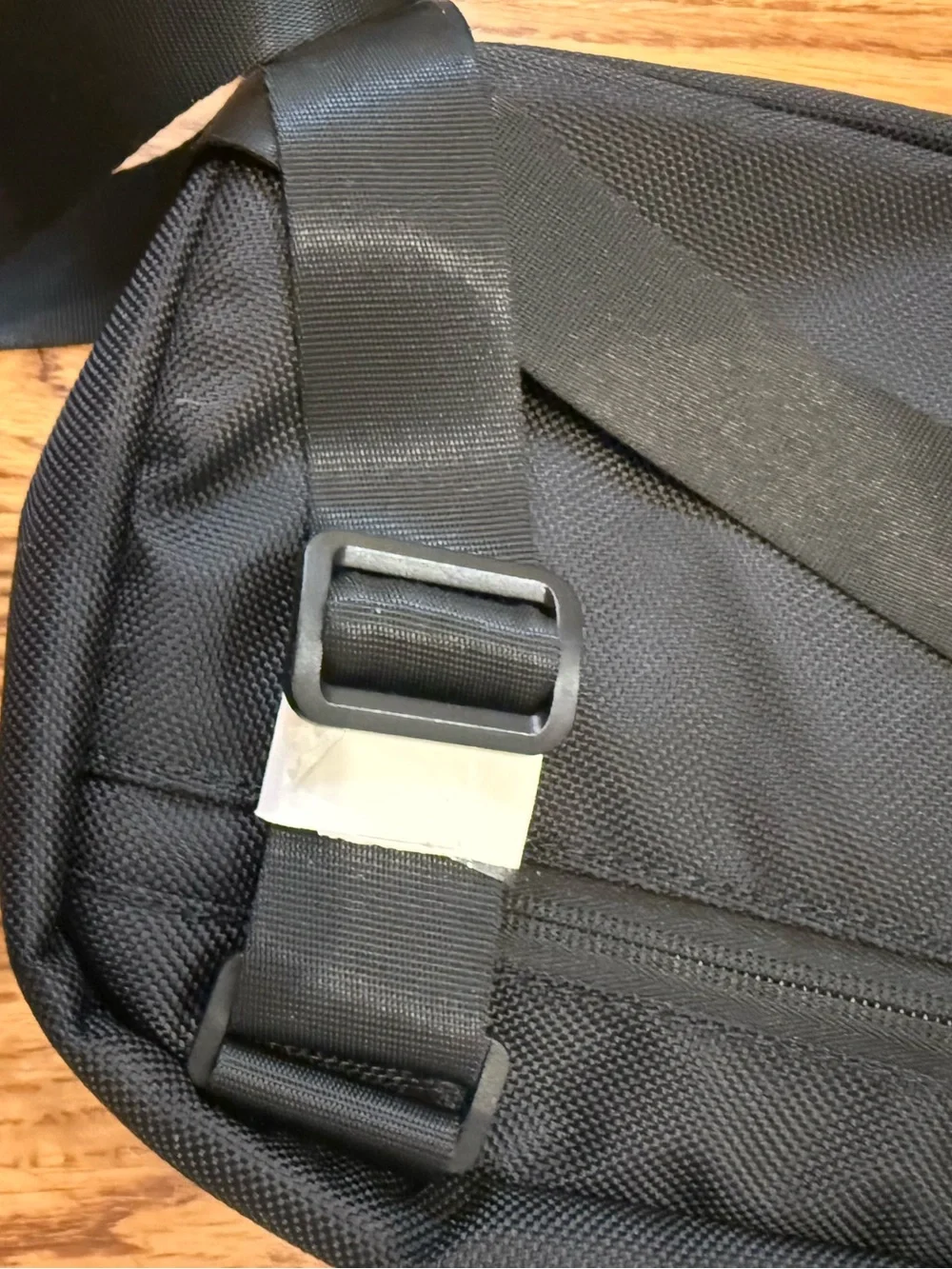 Black Men's Crossbody Messenger Bag - Sleek Everyday Sling